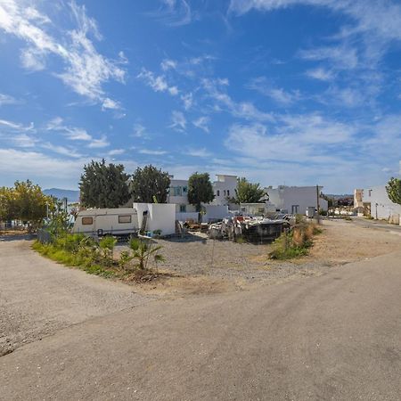 Haraki Mare Studios Beach Front Eksteriør bilde